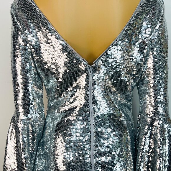 Lulus Sequin Silver Long Bell Sleeves Mini Dress Size M Sheath dress Party New - Picture 6 of 8